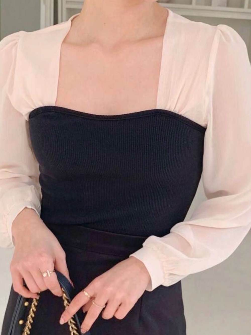 Two-Tone Puff Sleeve Square Neck Top - Black & Cream